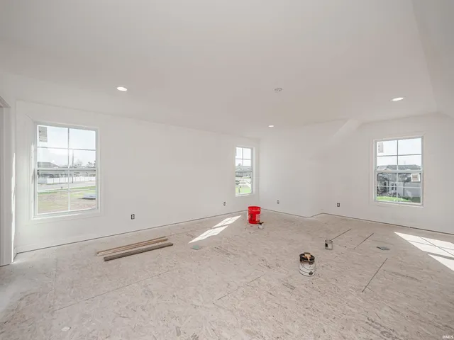 $3,500 | 3539 Sand Drive, Newburgh, IN 47630