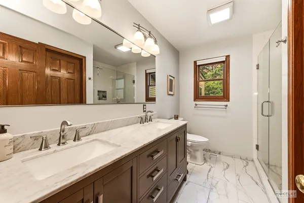 $429,900 | 27 Hickory Loop Drive, Sandwich, IL 60548