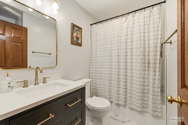 $429,900 | 27 Hickory Loop Drive, Sandwich, IL 60548
