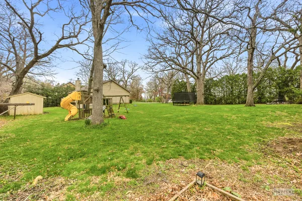 $429,900 | 27 Hickory Loop Drive, Sandwich, IL 60548