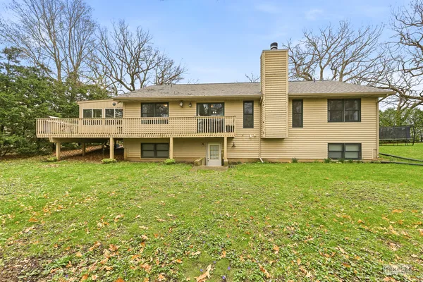 $429,900 | 27 Hickory Loop Drive, Sandwich, IL 60548