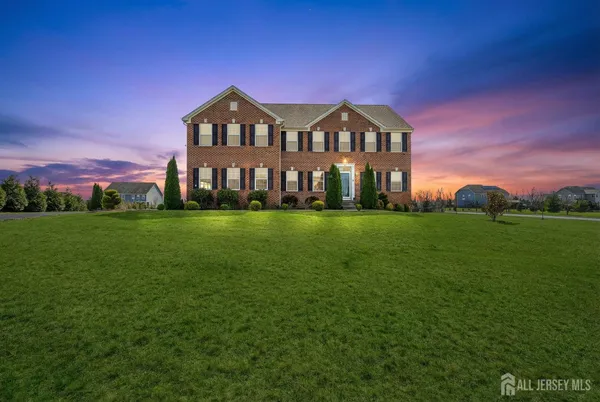 $1,250,000 | 40 Gina Drive, Allentown, NJ 08501