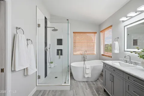 $725,000 | 2306 North Acacia Circle, Mesa, AZ 85213