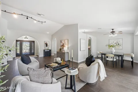 $725,000 | 2306 North Acacia Circle, Mesa, AZ 85213