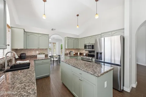 $725,000 | 2306 North Acacia Circle, Mesa, AZ 85213