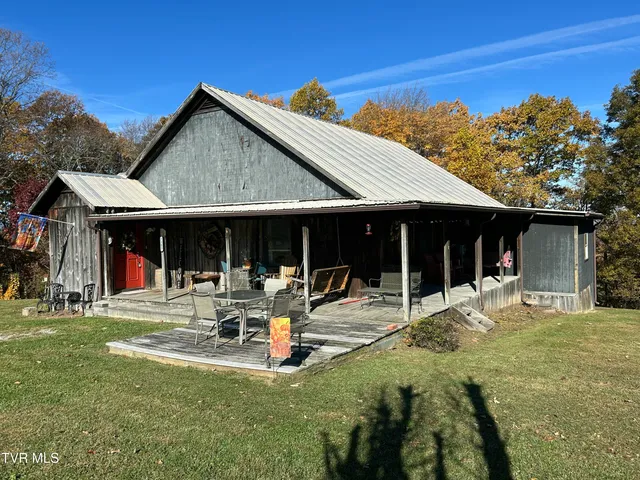 $179,000 | 7503 Strawberry Mountain Road, Wise, VA 24293