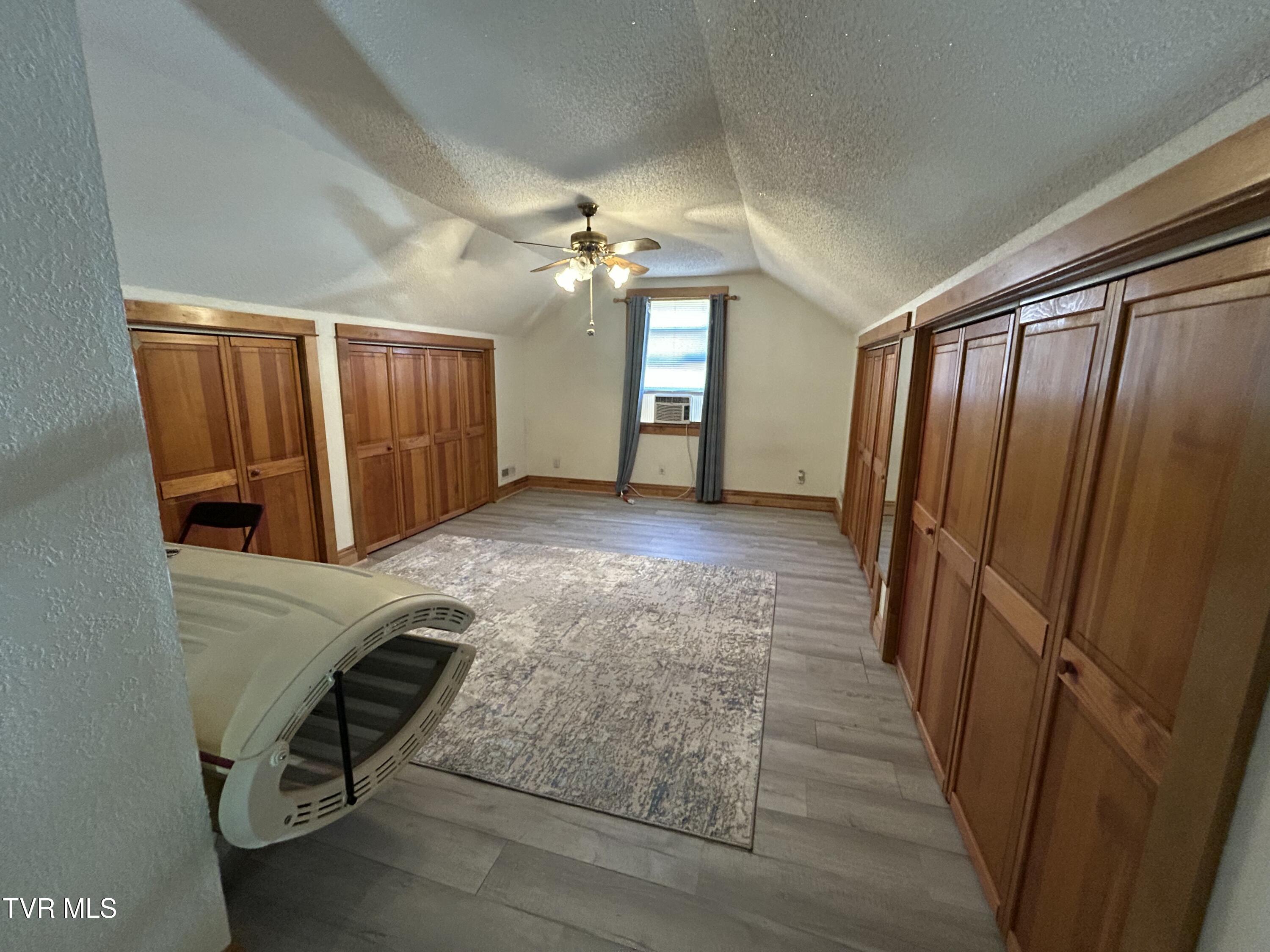 7503 Strawberry Mountain Road Wise, VA 24293 - Photo 16 of 36 IMG_2139