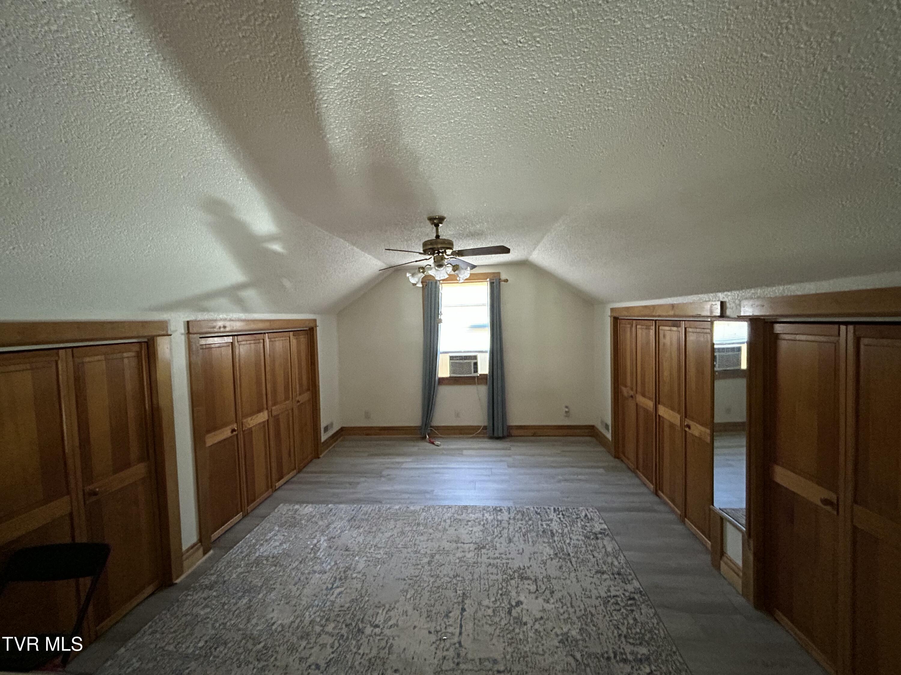 7503 Strawberry Mountain Road Wise, VA 24293 - Photo 17 of 36 IMG_2140