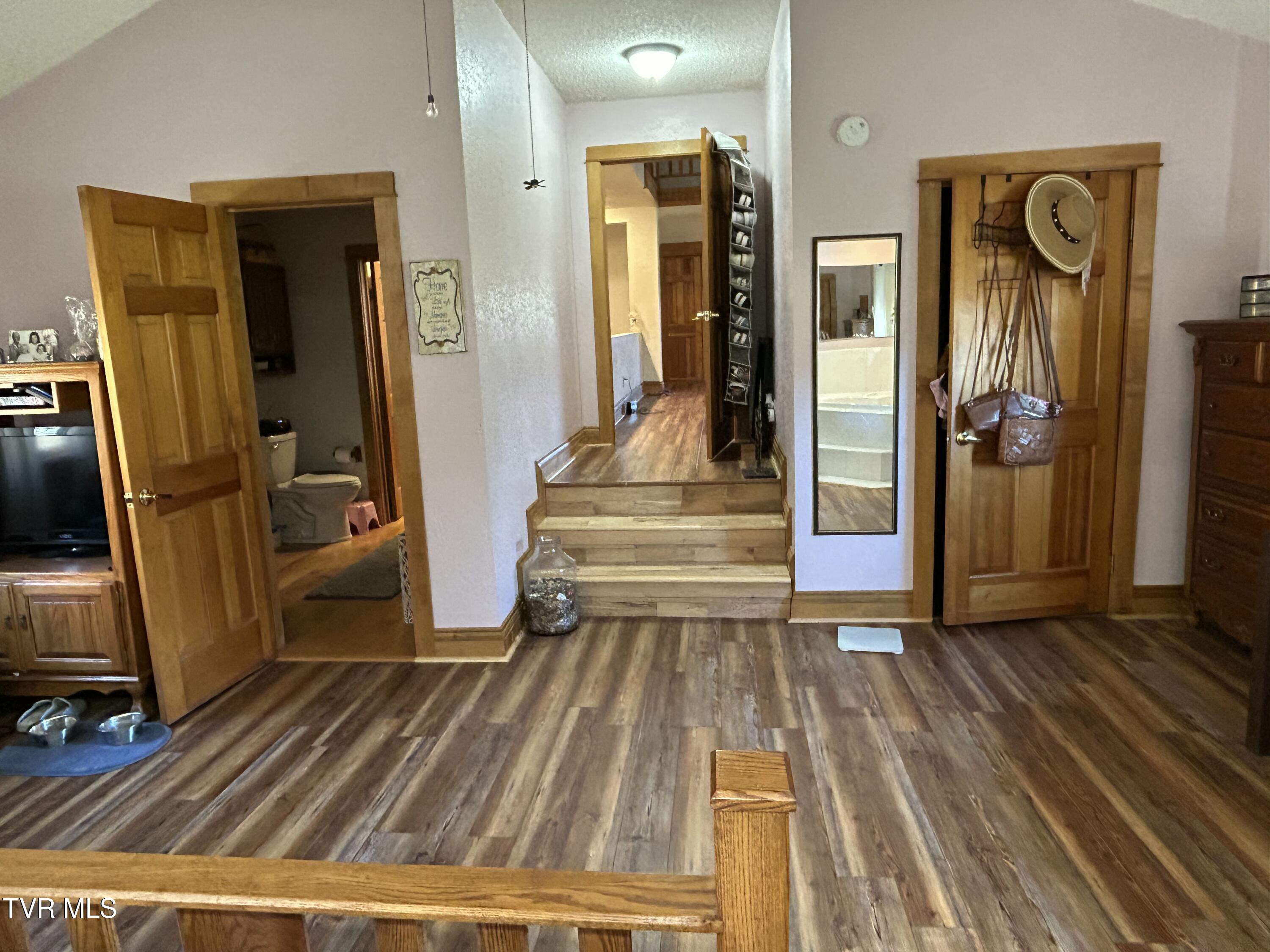 7503 Strawberry Mountain Road Wise, VA 24293 - Photo 22 of 36 IMG_2143