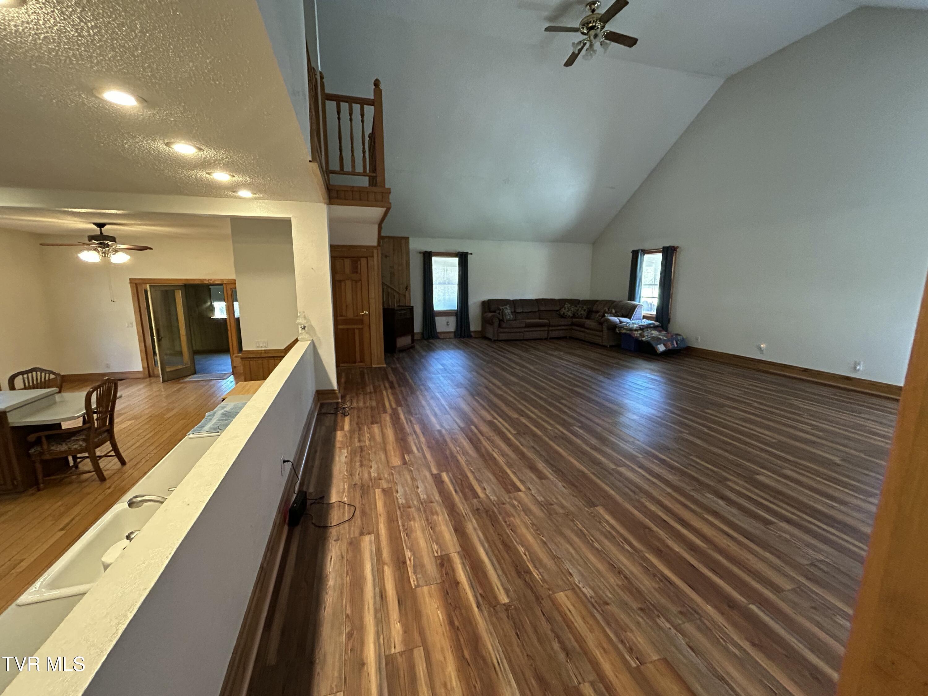 7503 Strawberry Mountain Road Wise, VA 24293 - Photo 10 of 36 IMG_2136