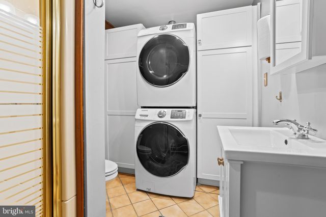 $705,000 | 571 Middletown Road, Media, PA 19063