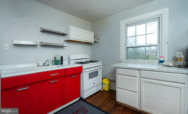 $1,400 | 4229 Elmerton Avenue, Unit A, Harrisburg, PA 17109