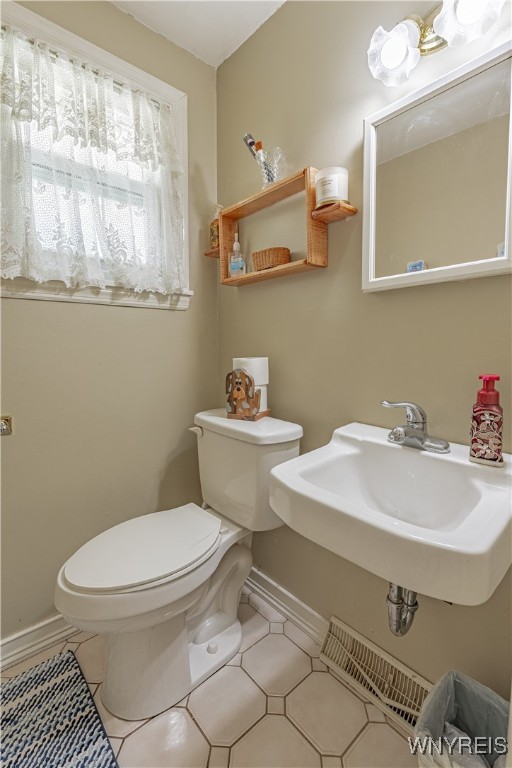 18 Louise Drive Cheektowaga, NY 14227 - Photo 15 of 41