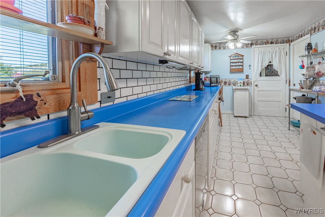 18 Louise Drive Cheektowaga, NY 14227 - Photo 17 of 41