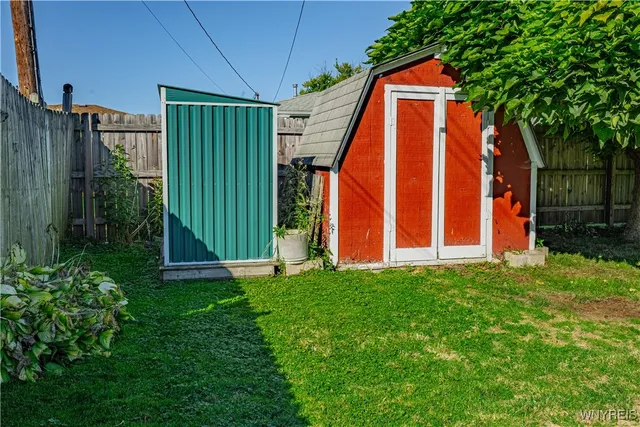 $289,900 | 18 Louise Drive, Cheektowaga, NY 14227