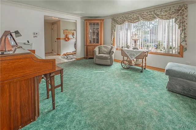 $289,900 | 18 Louise Drive, Cheektowaga, NY 14227