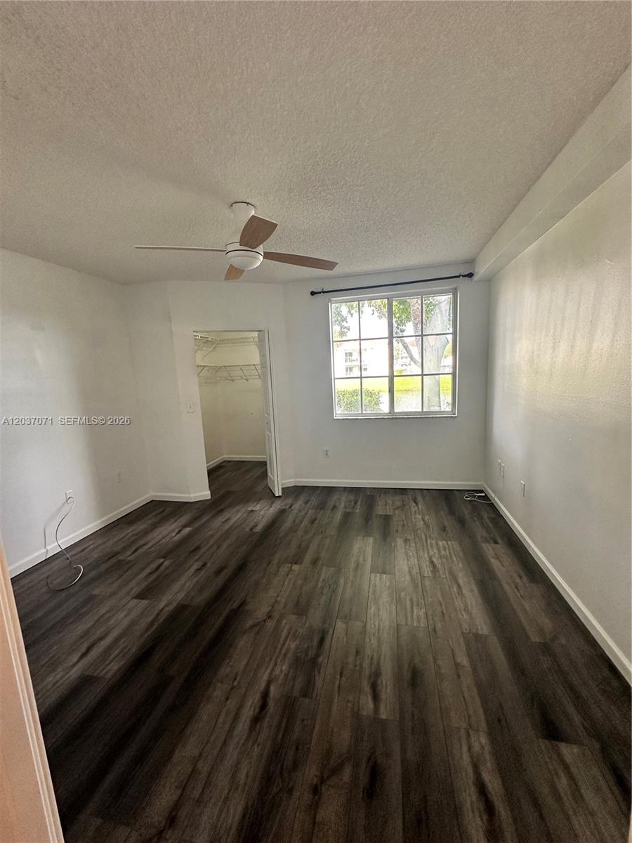 8050 North Nob Hill Road, Unit 102 Tamarac, FL 33321 - Photo 5 of 10