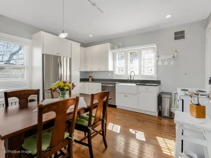 $599,000 | 632 North Ridgeland Avenue, Oak Park, IL 60302
