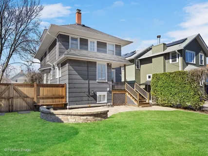 $599,000 | 632 North Ridgeland Avenue, Oak Park, IL 60302