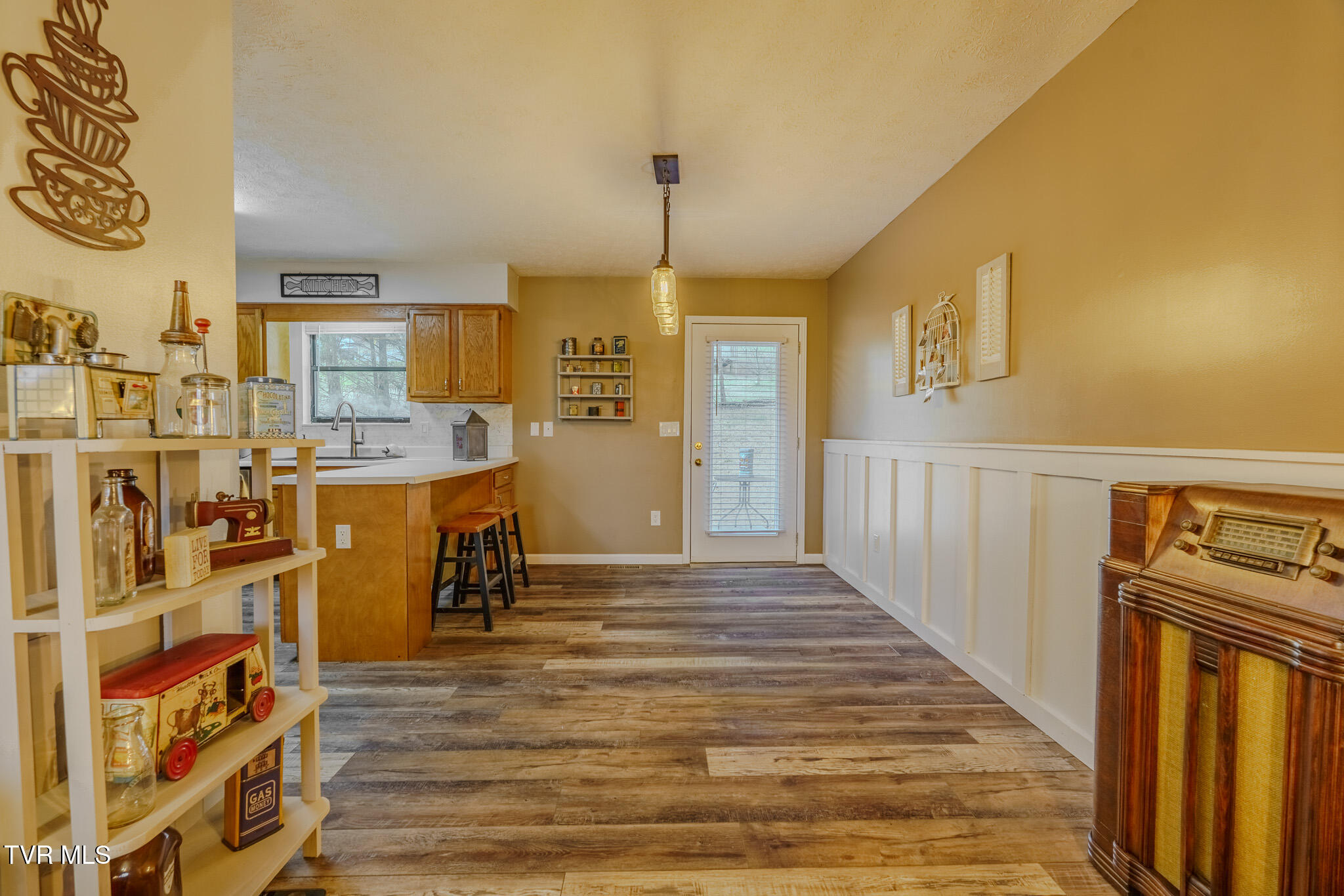 294 Cherokee Trail Seymour, TN 37865 - Photo 6 of 38 _DSC0736-HDR