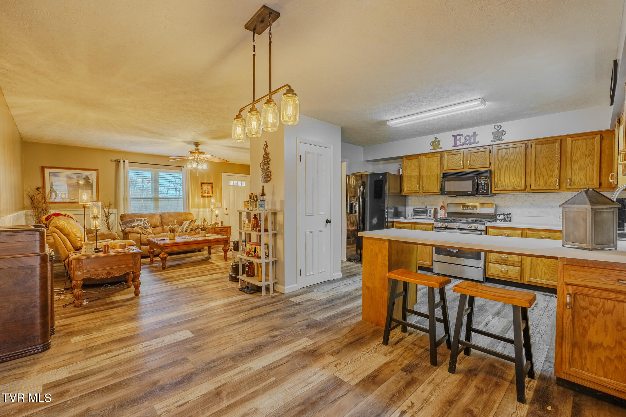 294 Cherokee Trail Seymour, TN 37865 - Photo 7 of 38 _DSC0761-HDR