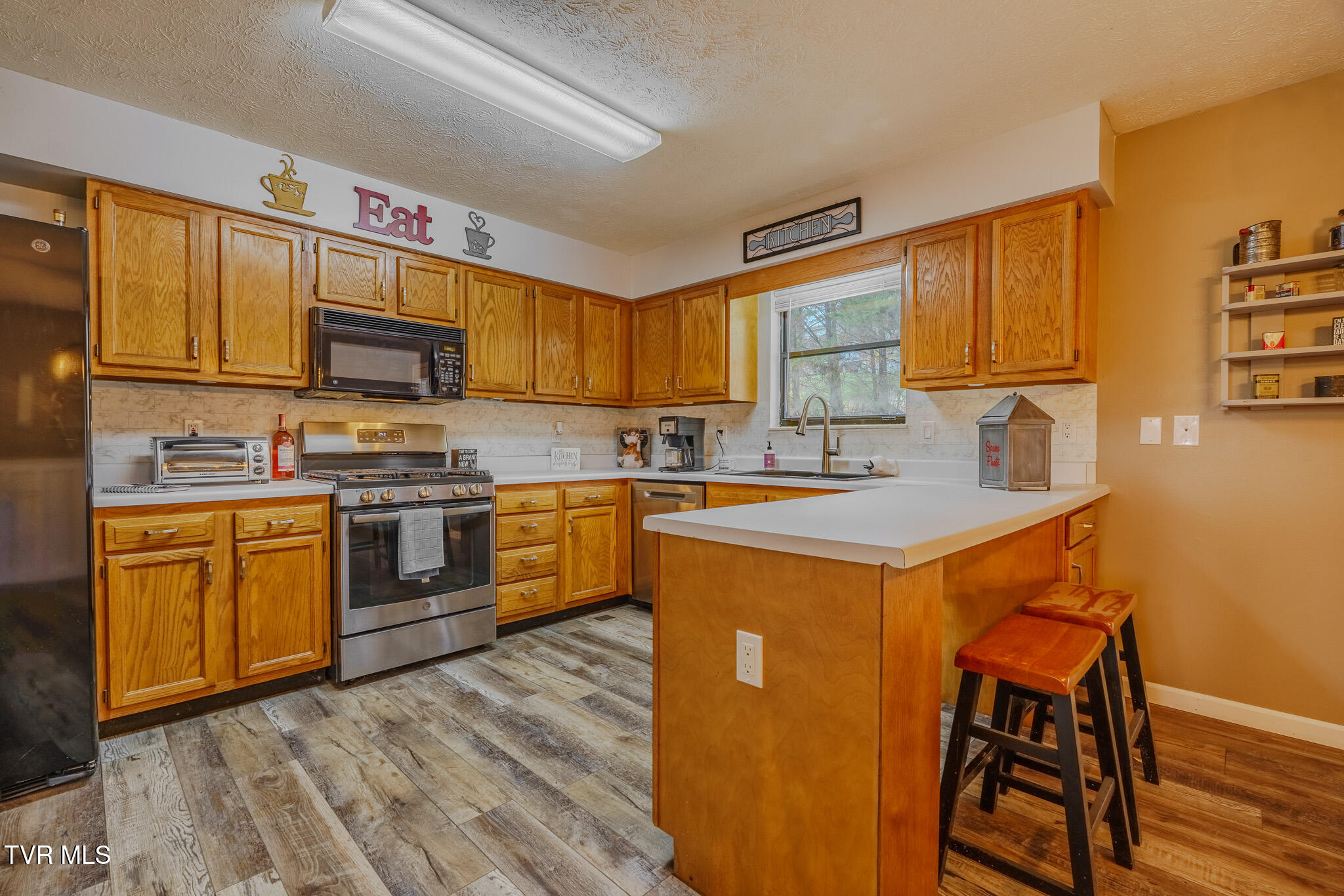 294 Cherokee Trail Seymour, TN 37865 - Photo 9 of 38 _DSC0781-HDR