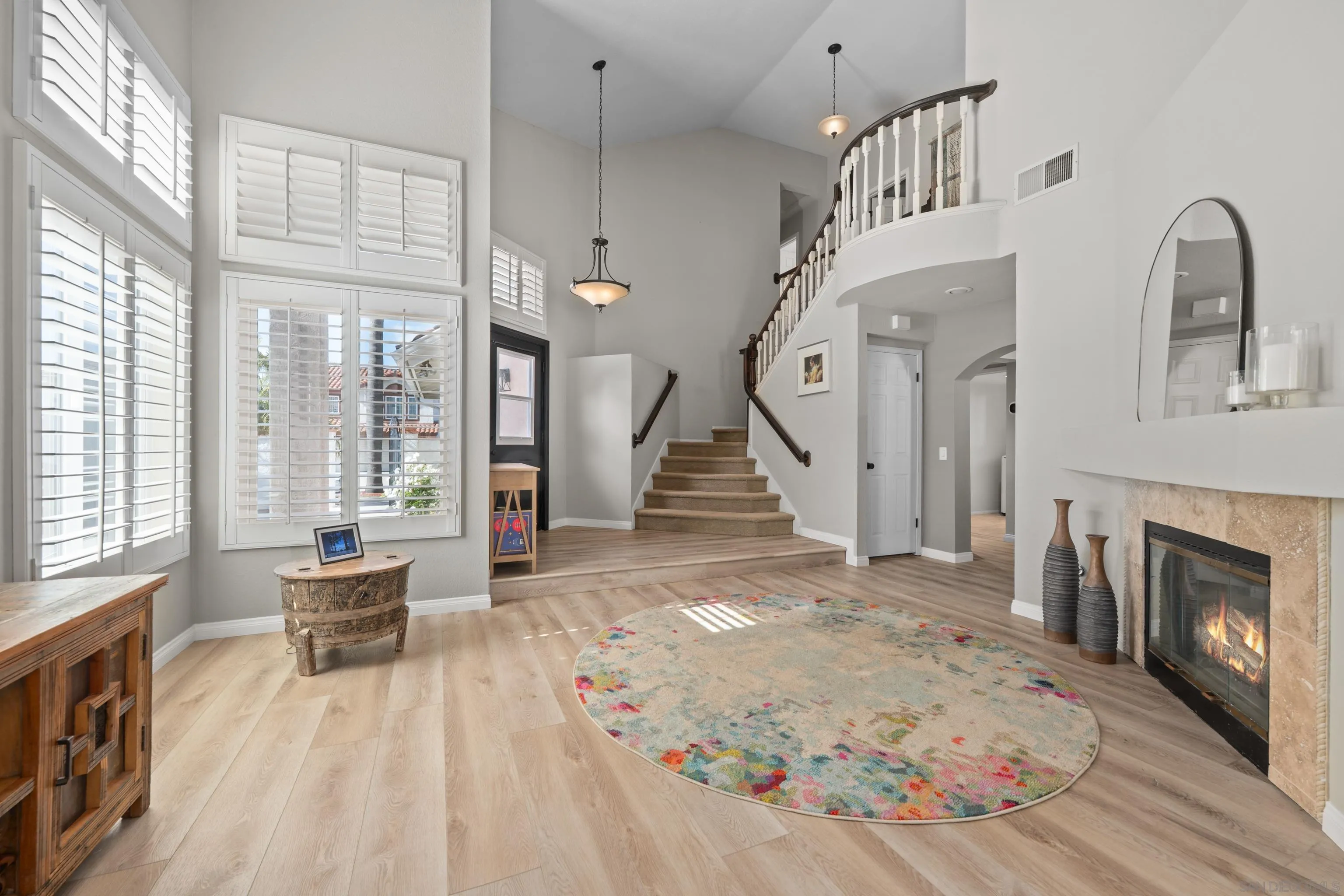 1572 Roma Drive Vista, CA 92081 - Photo 7 of 49