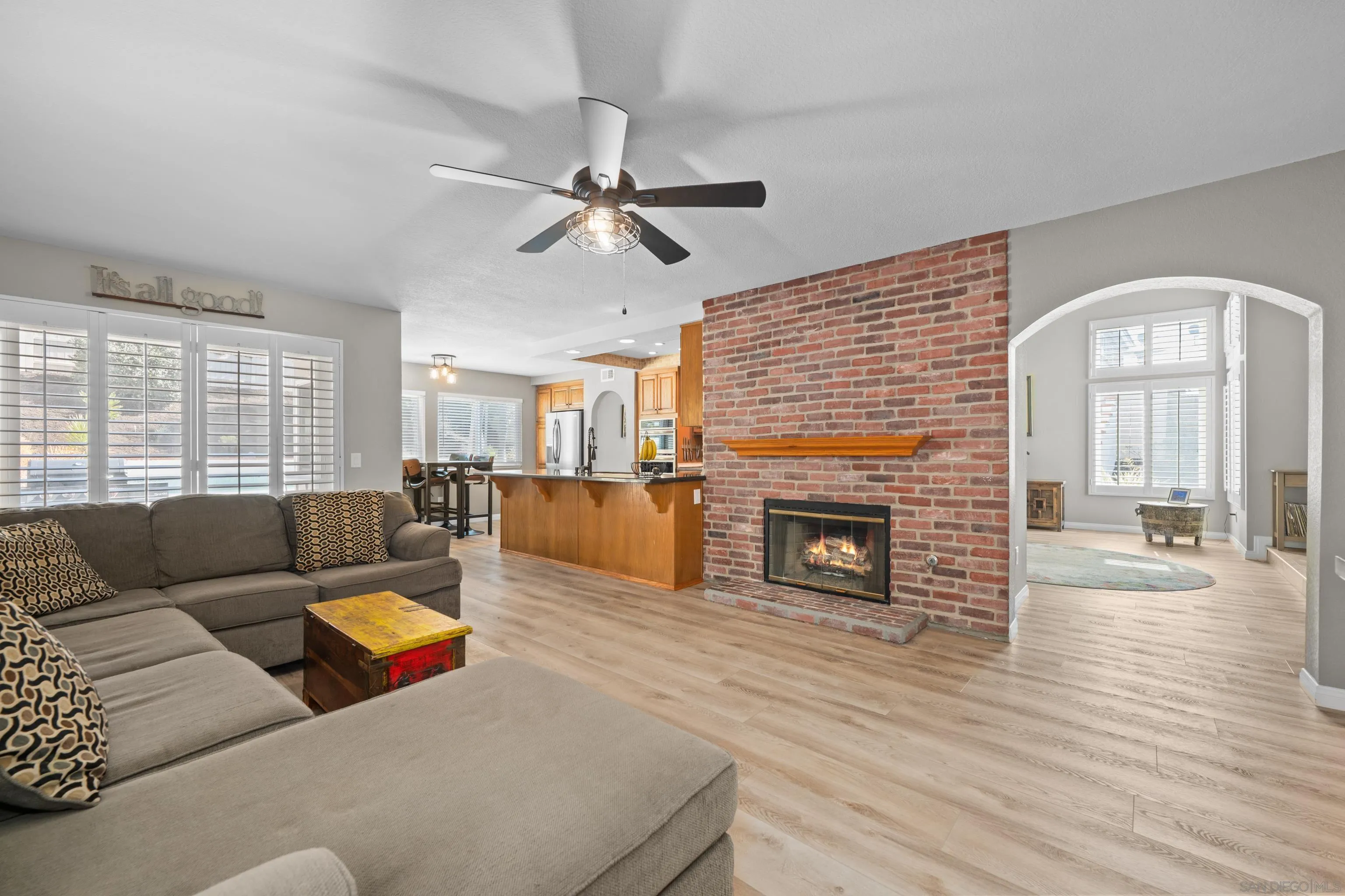 1572 Roma Drive Vista, CA 92081 - Photo 10 of 49