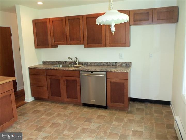 1641 County Line Road Bechtelsville, PA 19505 - Photo 2 of 25 Gallery Image 2