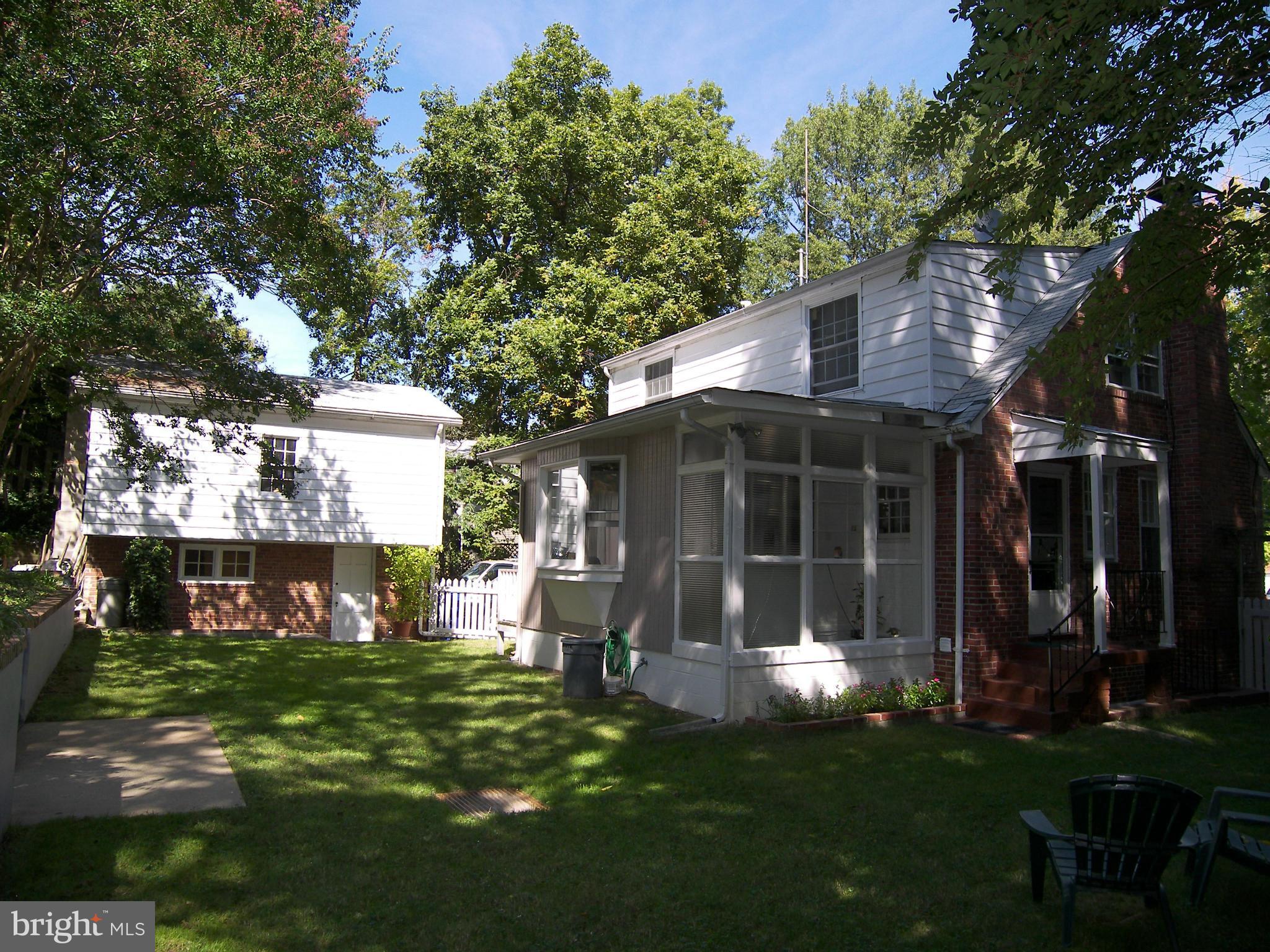 606 Potomac Avenue Silver Spring, MD 20910 - Photo 22 of 25 Exterior (Rear)