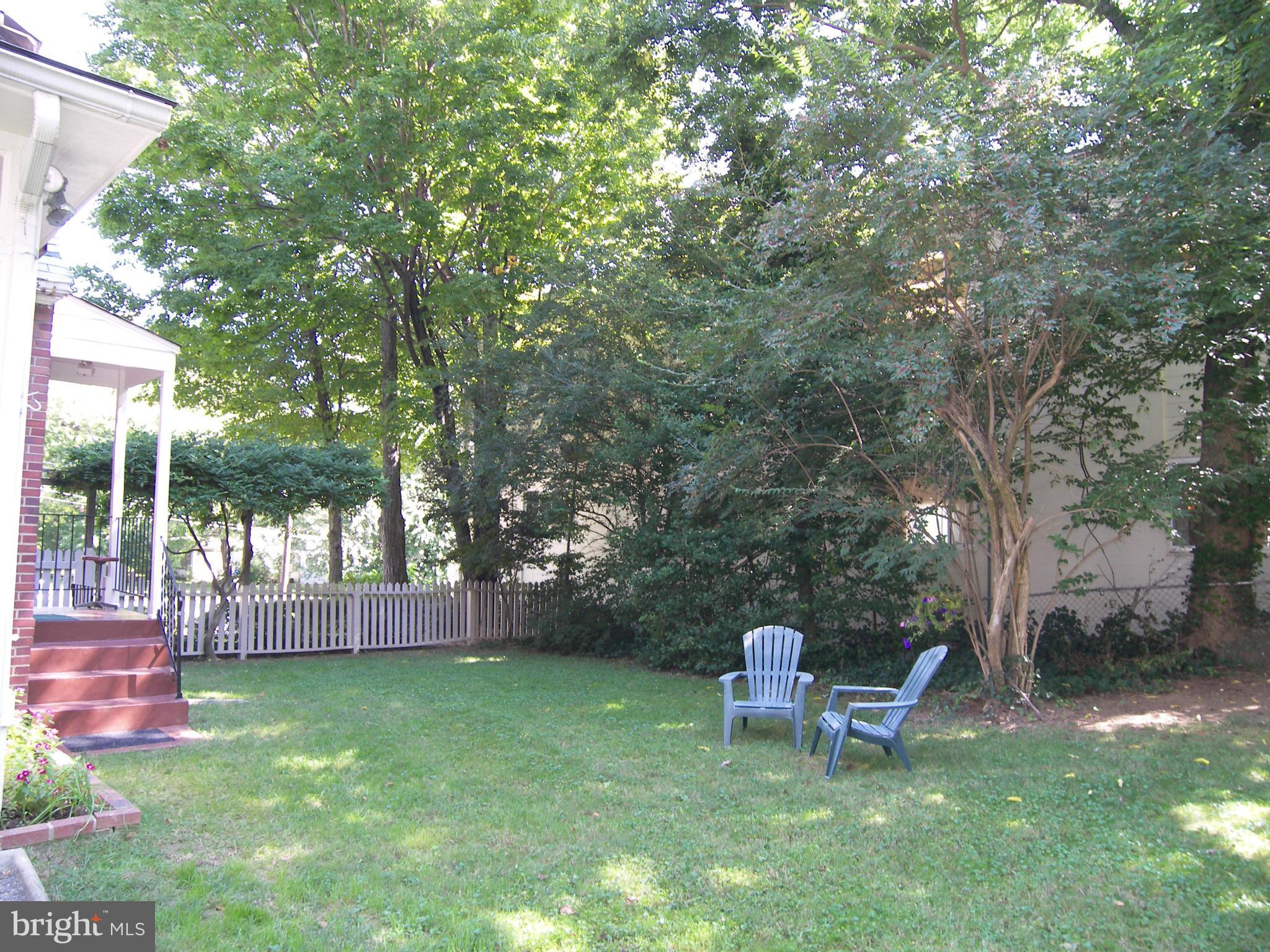606 Potomac Avenue Silver Spring, MD 20910 - Photo 24 of 25 Exterior (Rear)