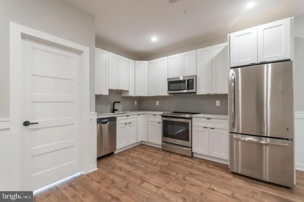 $2,200 | 3401 Hamilton Street, Unit 6, Philadelphia, PA 19104
