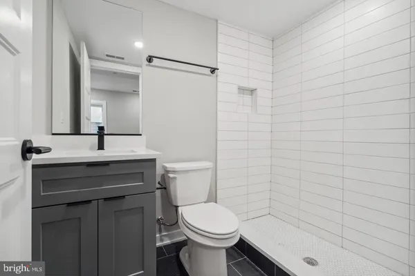 $2,200 | 3401 Hamilton Street, Unit 6, Philadelphia, PA 19104