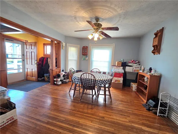 $129,900 | 479 South Avenue, Elmira, NY 14904