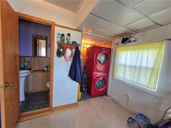 $129,900 | 479 South Avenue, Elmira, NY 14904
