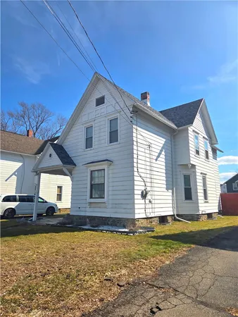 $129,900 | 479 South Avenue, Elmira, NY 14904