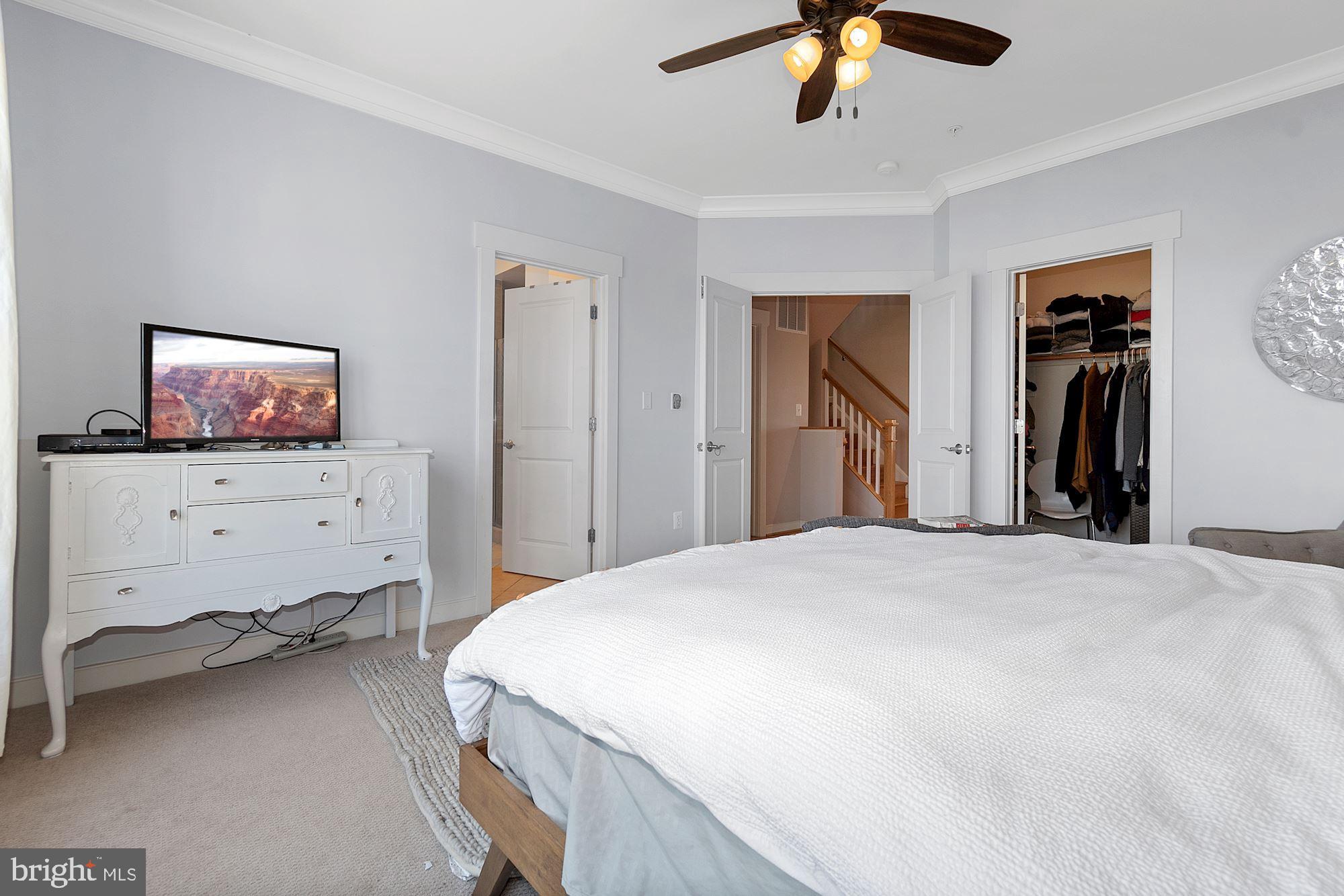 9502 Ament Street Silver Spring, MD 20910 - Photo 26 of 48 Owners suite