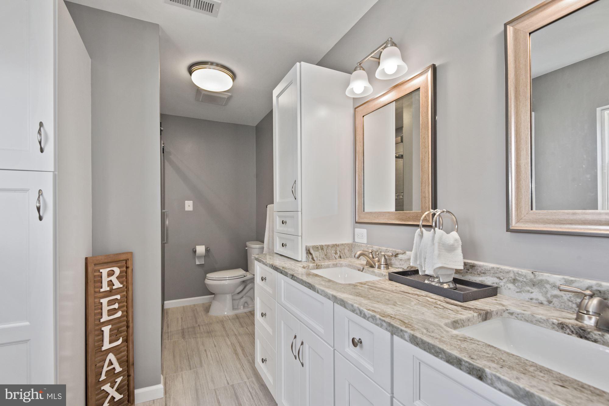 8820 Fort Hunt Road Alexandria, VA 22308 - Photo 25 of 36 Spa-like feel!