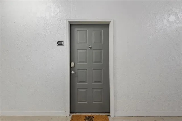 $298,000 | 821 Ralph McGill Boulevard Northeast, Unit 2303, Atlanta, GA 30306