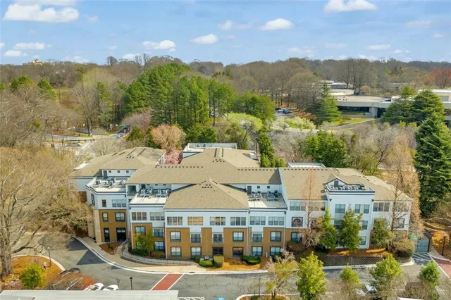 $298,000 | 821 Ralph McGill Boulevard Northeast, Unit 2303, Atlanta, GA 30306