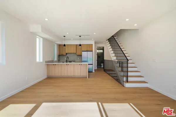 $5,775 | 6763 Lexington Avenue, Unit 2, Los Angeles, CA 90038