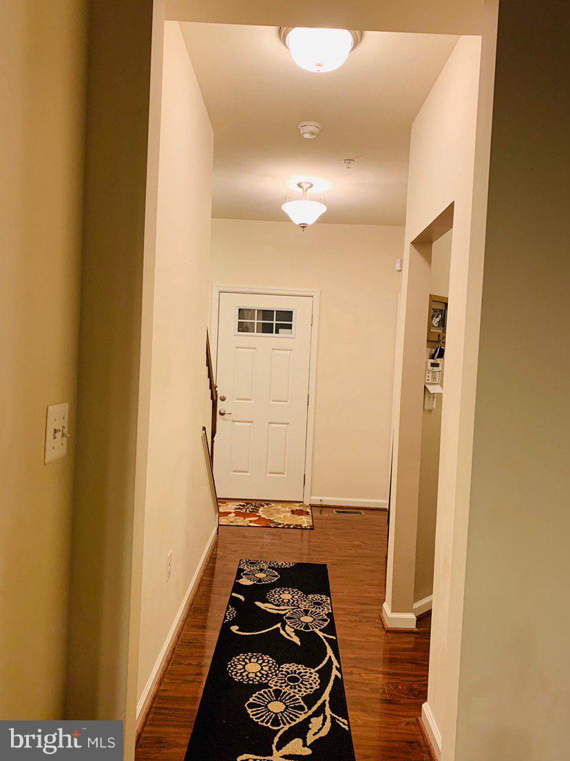 14315 Lusby Ridge Road Accokeek, MD 20607 - Photo 11 of 32 Foyer