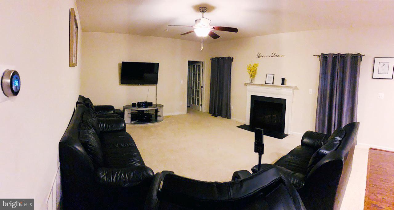 14315 Lusby Ridge Road Accokeek, MD 20607 - Photo 7 of 32 Family Room
