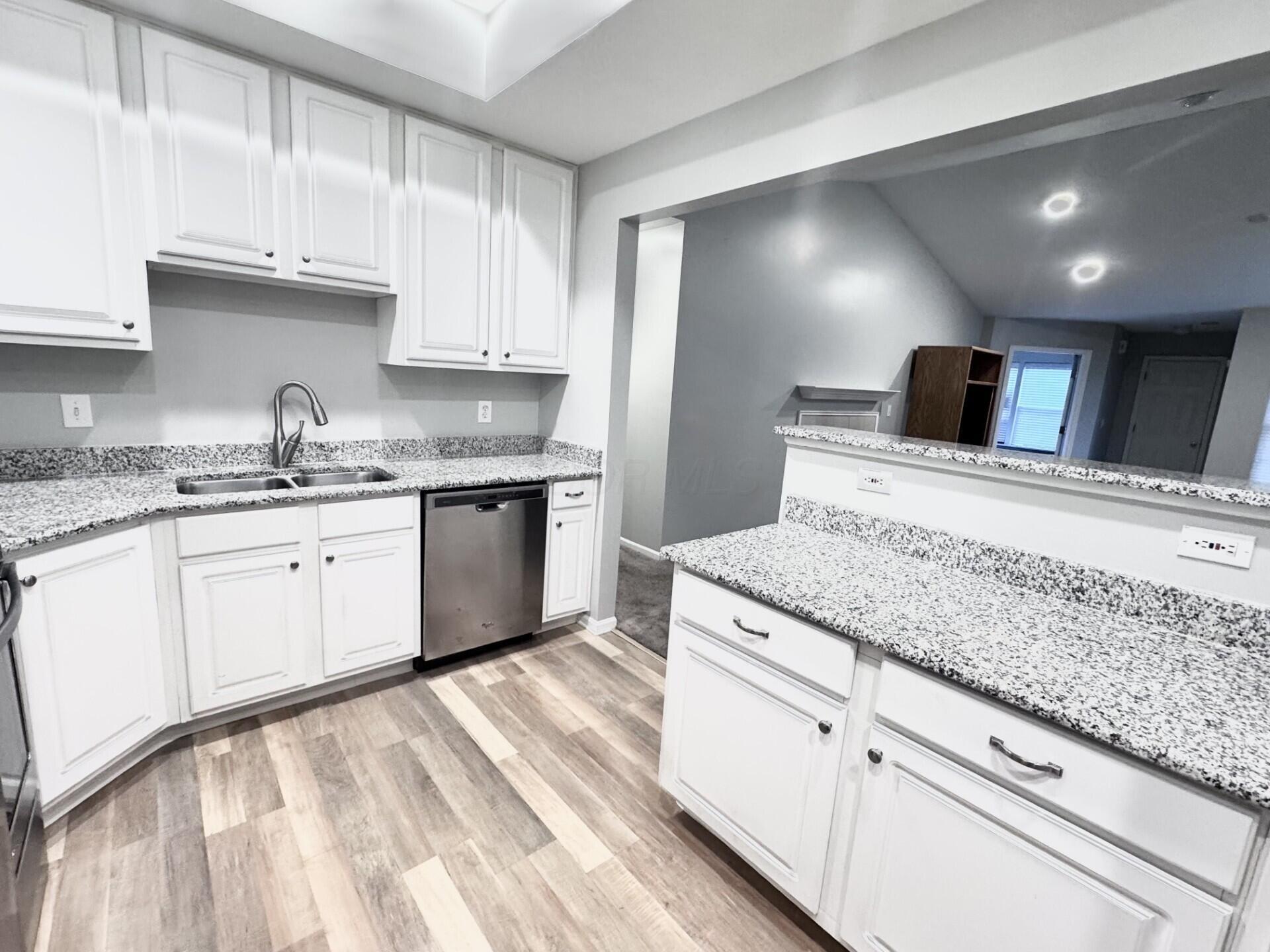 409 Charles Spring Drive Powell, OH 43065 - Photo 5 of 19 thumbnail_IMG_3017