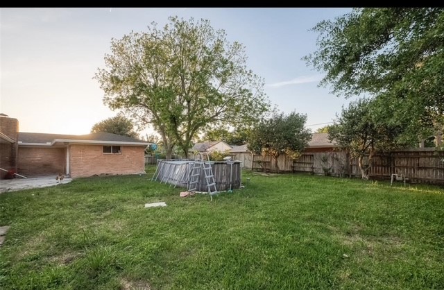 4800 Country Club View Baytown, TX 77521 - Photo 32 of 35 a view of a back yard
