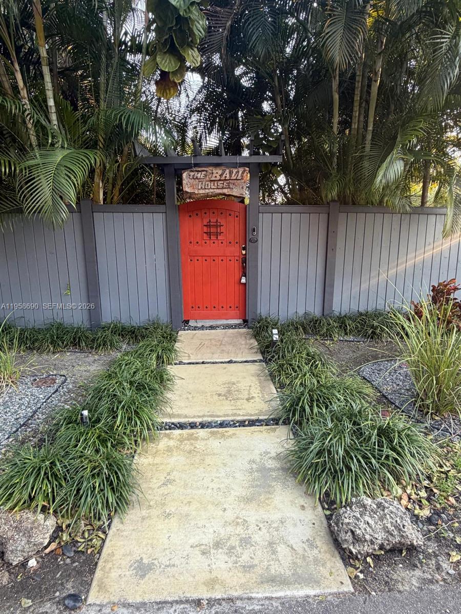 990 Northeast 72nd Terrace Miami, FL 33138 - Photo 11 of 20