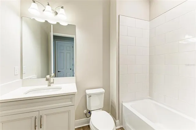 $799,990 | 14924 Rider Pass Drive, Lithia, FL 33547