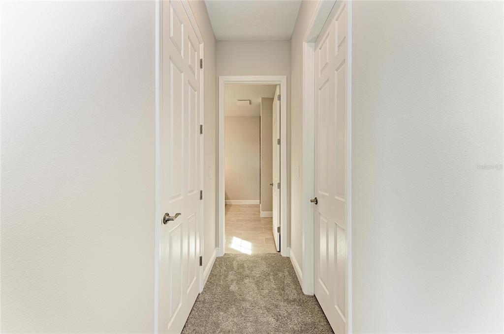 14924 Rider Pass Drive Lithia, FL 33547 - Photo 9 of 35