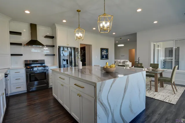 $468,000 | 245 Marion Drive, Baton Rouge, LA 70806