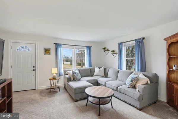 $300,000 | 702 Lorane Road, Reading, PA 19606